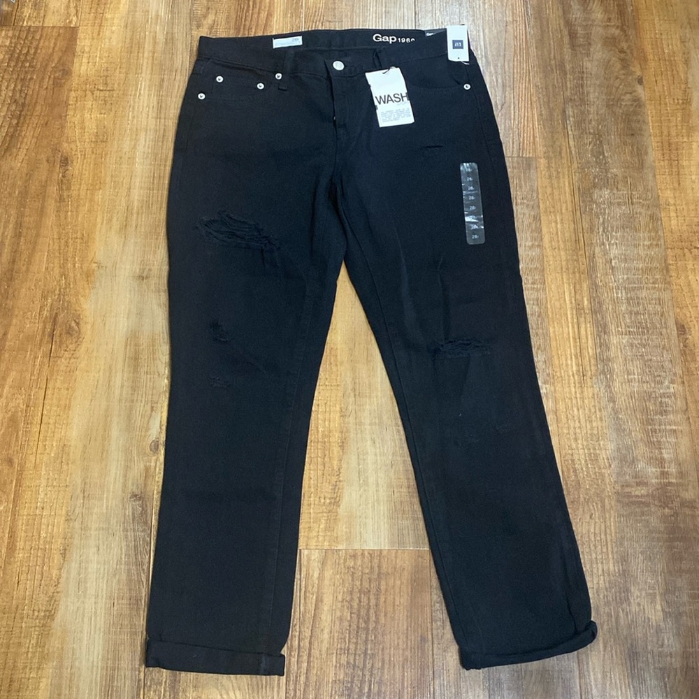 Gap girlfriend mid rise black distressed jeans size 28